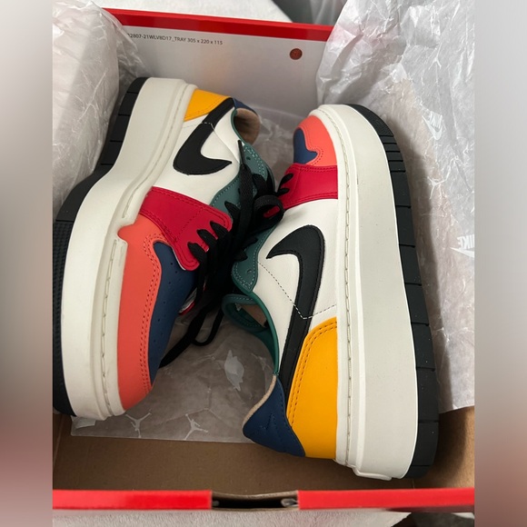 Jordan 1 platforms - Picture 7 of 9